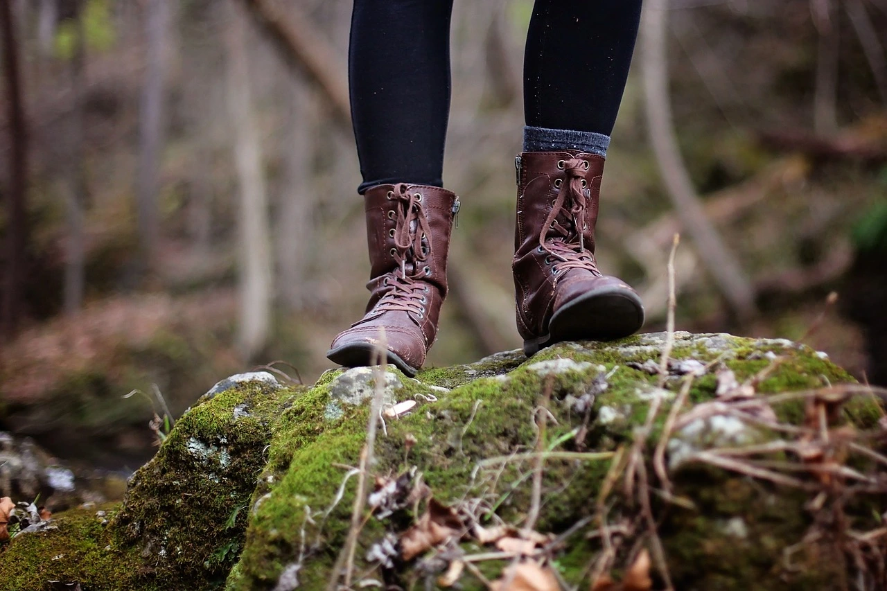 Botas de Salto Alto: Ícone de Estilo, Confiança e Empoderamento Feminino